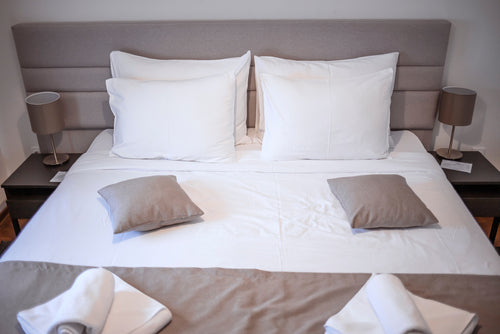 What bedding materials are best for those with sensitive skin?