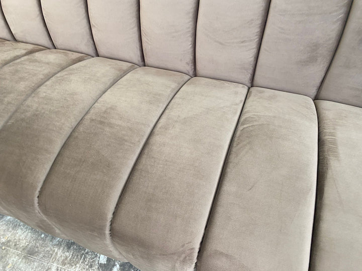 4 Seater Sofa Coffee Brown Velvet - W 250 cm x D 92 cm x H 70 cm