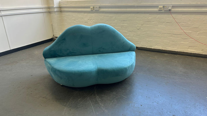 2 Seater Sofa Teal Velvet - W 182 cm x D 80 cm x H 84 cm